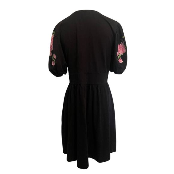 ASOS Design Embroidered Dress Womens Size 6 Black Knit Floral LBD Mini Boho - Picture 5 of 12